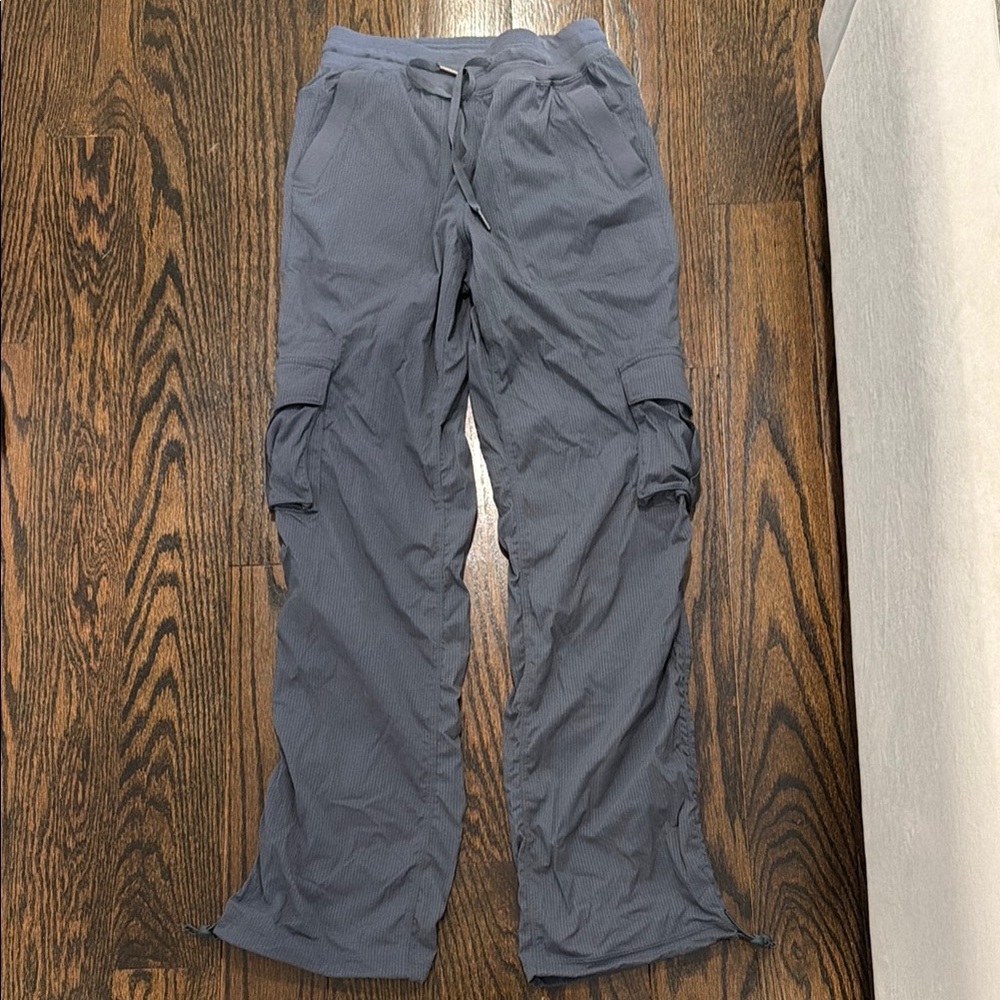 Lululemon dance studio relaxed fit mid-rise cargo pants